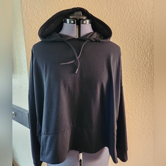 Mondetta Performances Workout Hoodie - Picture 1 of 5